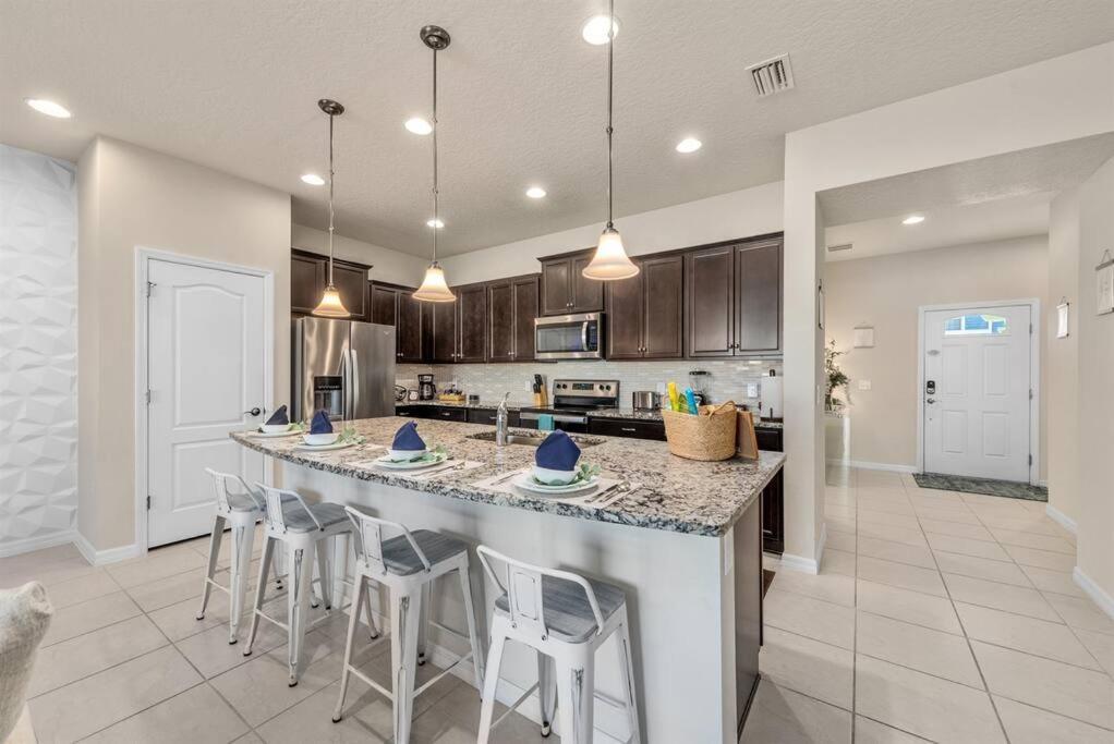 Amazing 5 Bedrooms Home With Pool/Bbq Near Disney Kissimmee Eksteriør bilde